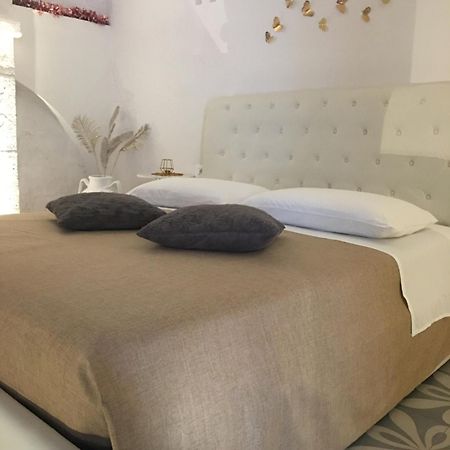 Nenetta Rooms & Suites Monopoli Extérieur photo