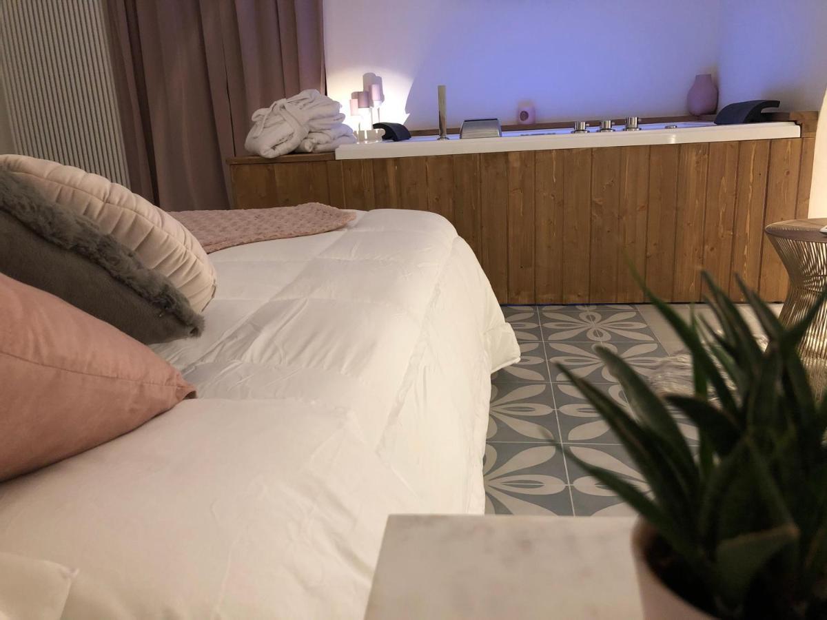 Nenetta Rooms & Suites Monopoli Extérieur photo