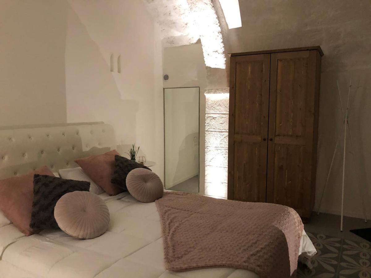Nenetta Rooms & Suites Monopoli Extérieur photo