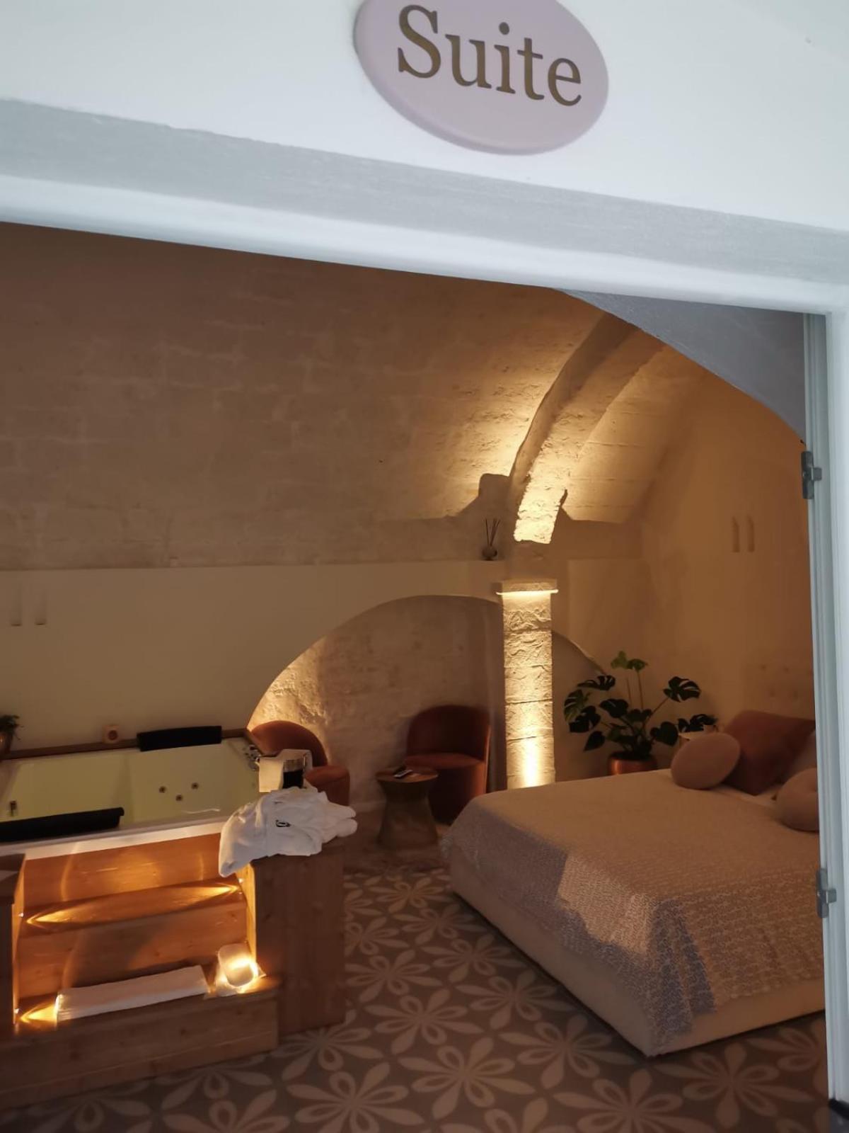 Nenetta Rooms & Suites Monopoli Extérieur photo