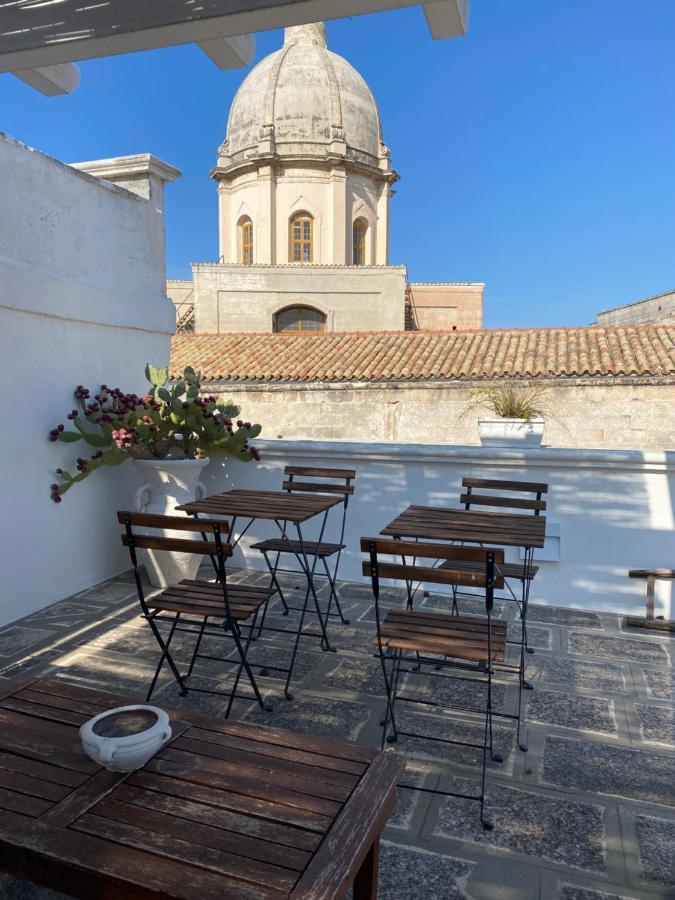 Nenetta Rooms & Suites Monopoli Extérieur photo